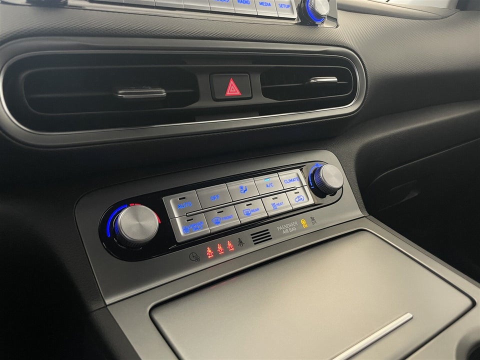 Hyundai Kona 64 EV Ultimate 5d