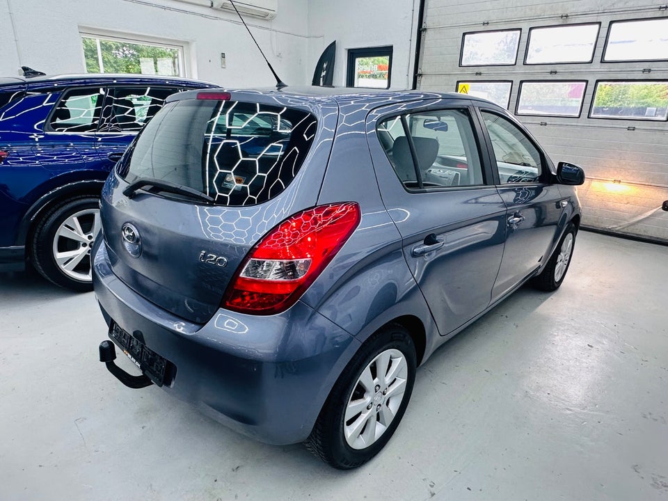 Hyundai i20 1,25 Comfort 5d
