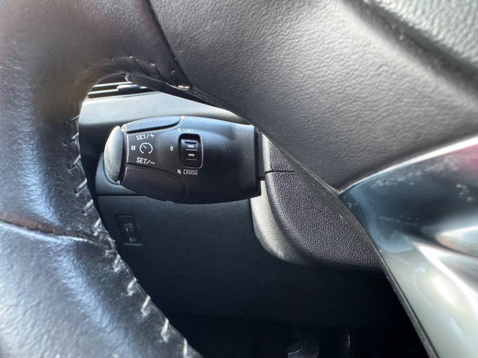 Peugeot 208 1,6 BlueHDi 100 Active 5d