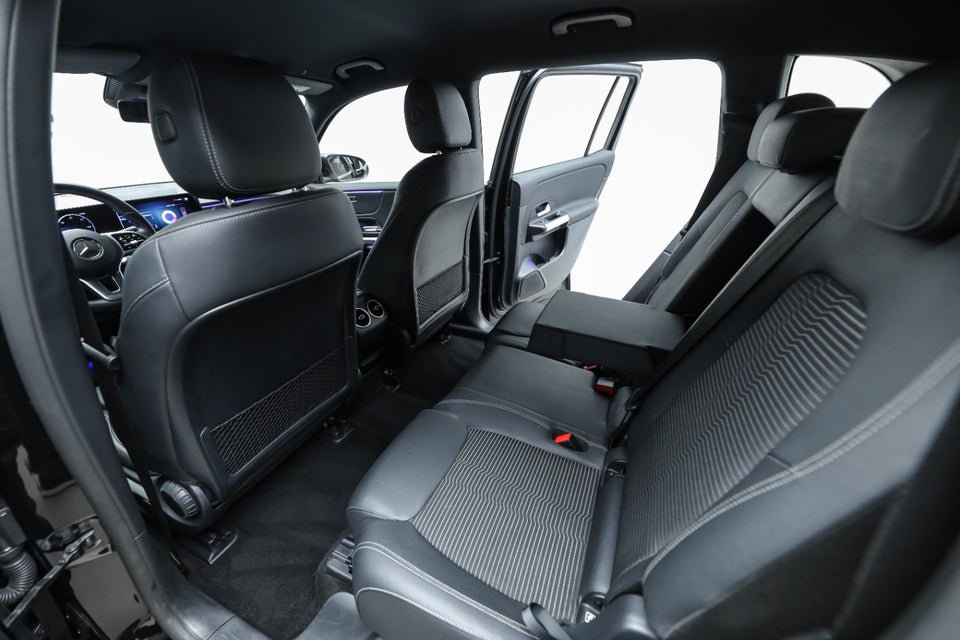 Mercedes EQB250 Progressive 7prs 5d