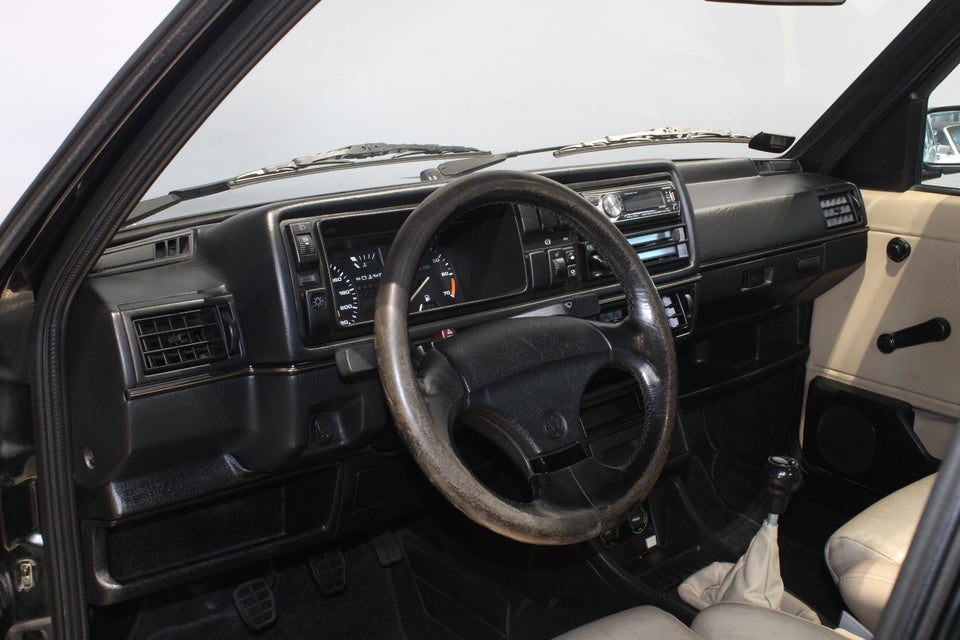 VW Golf II Country 1,8 Syncro 5d