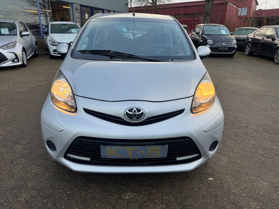 Toyota Aygo 1,0 VVT-i T1 5d