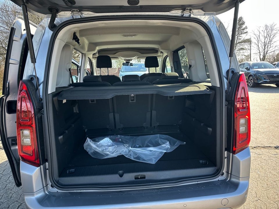 Opel Combo-e Life 50 Ultimate L1 5d