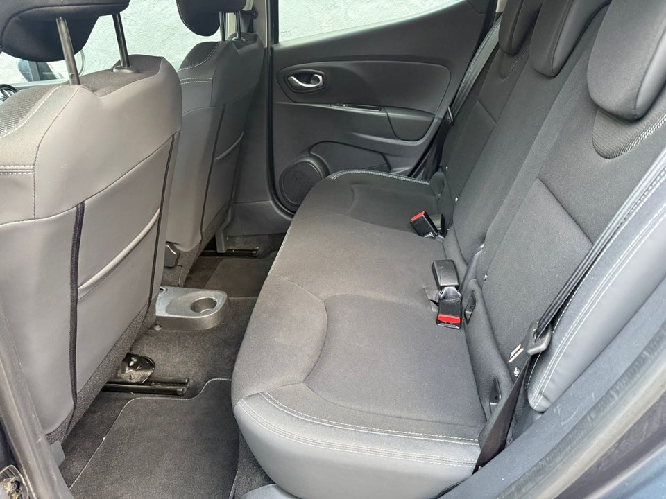 Renault Clio IV 1,5 dCi 90 Zen 5d