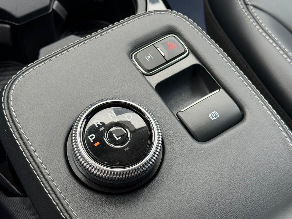 Ford Mustang Mach-E 70 Standard Range 5d