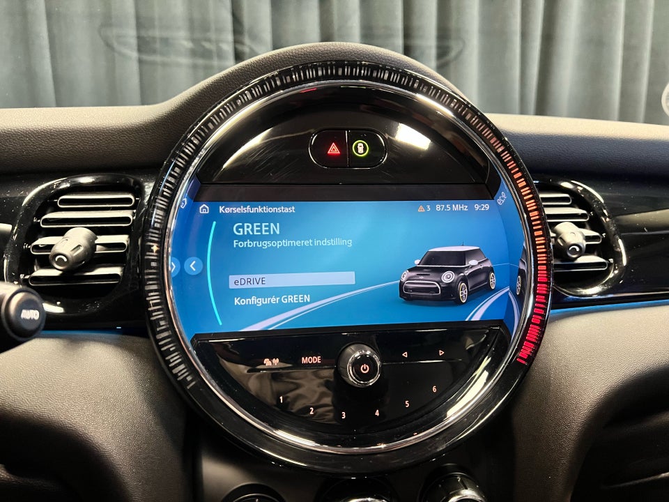 MINI Cooper SE Edition Premium Plus 3d