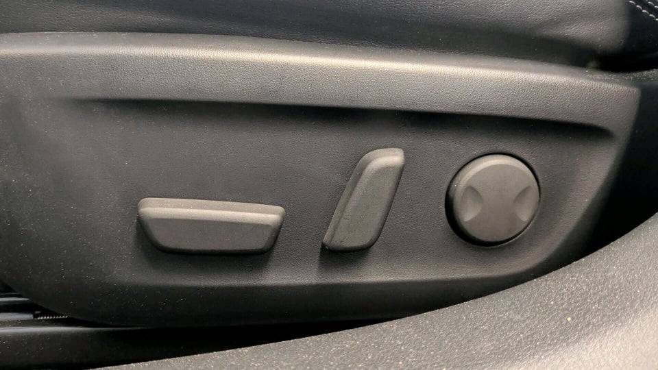 Mazda 6e Takumi Long Range 5d