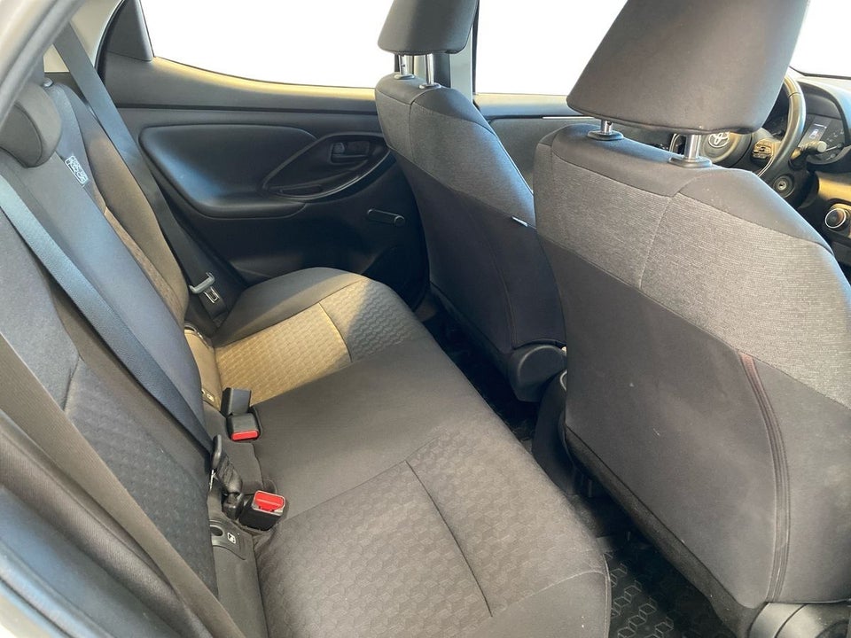 Toyota Yaris 1,0 Essential Comfort 5d