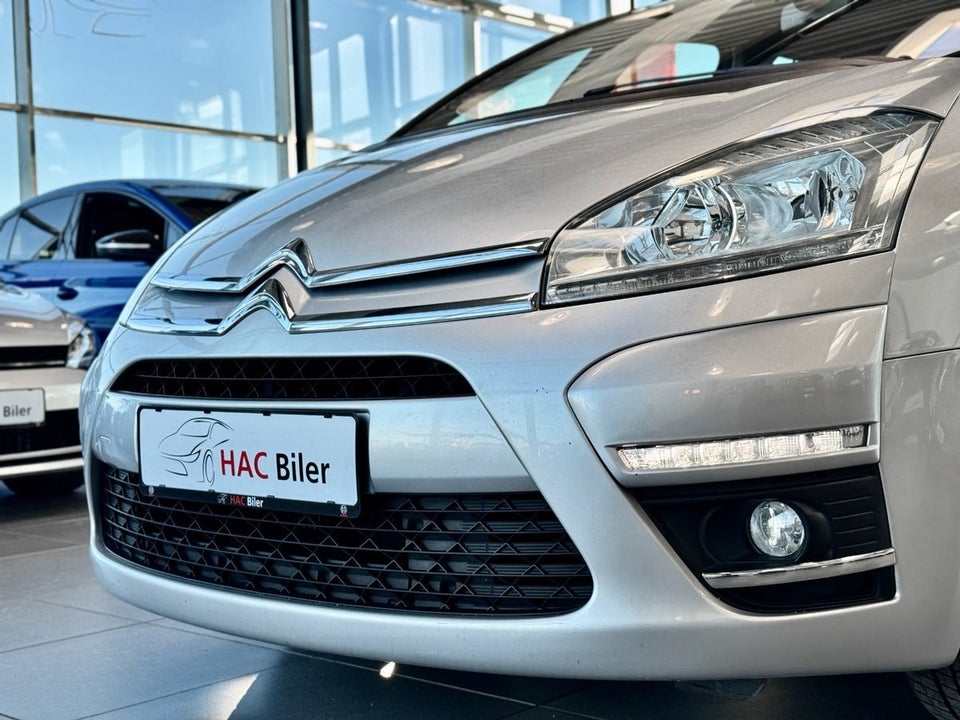 Citroën Grand C4 Picasso 1,6 e-HDi 112 Exclusive E6G 7prs 5d