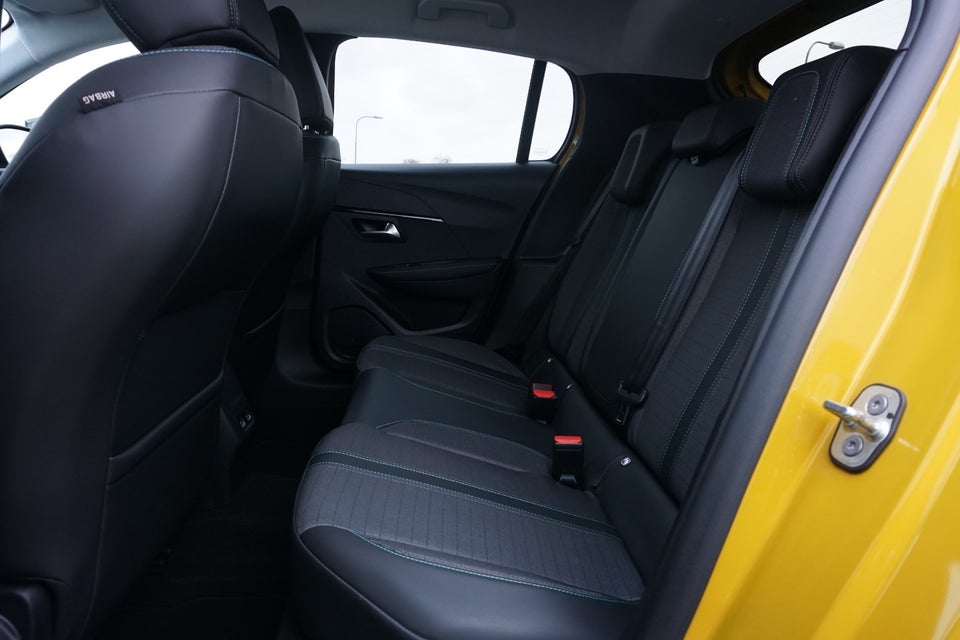 Peugeot 208 1,2 PureTech 100 Allure 5d