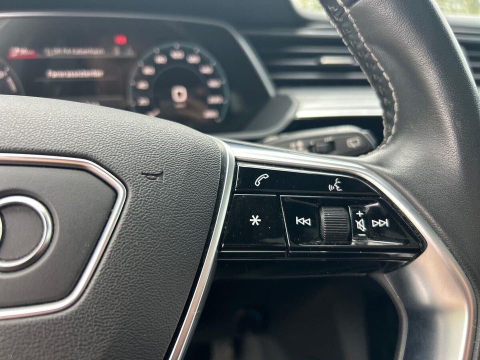 Audi e-tron 55 Prestige quattro 5d