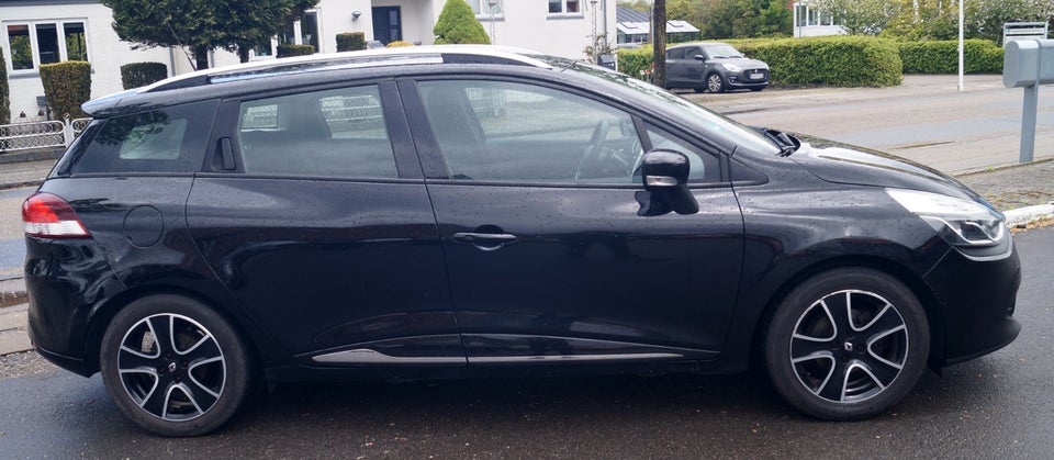 Renault Clio IV 1,5 dCi 75 Expression Sport Tourer 5d