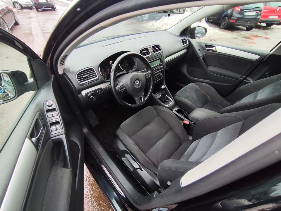 VW Golf VI 1,4 TSi 122 Comfortline 5d