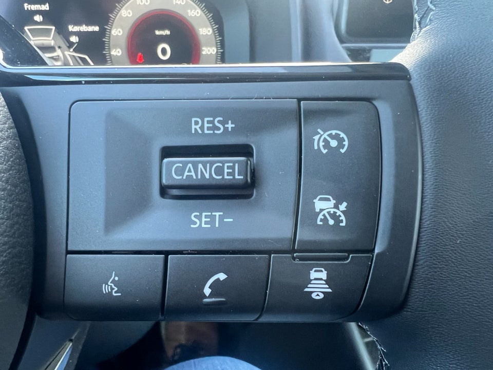 Nissan Qashqai 1,3 mHEV N-Connecta 5d