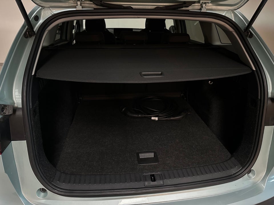 Skoda Enyaq 60 iV Selection Lodge 5d