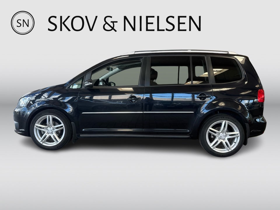 VW Touran 2,0 TDi 177 Highline DSG 7prs 5d