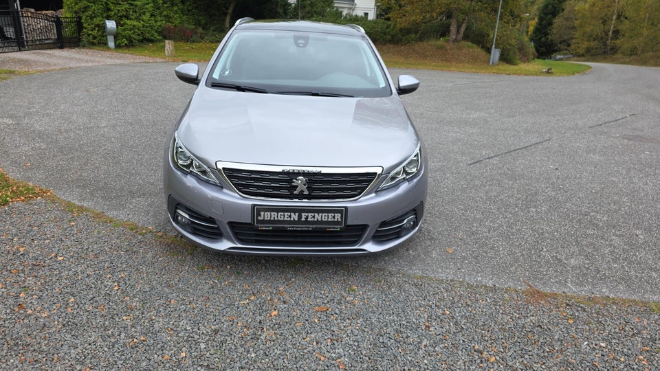 Peugeot 308 1,6 BlueHDi 120 Allure SW 5d