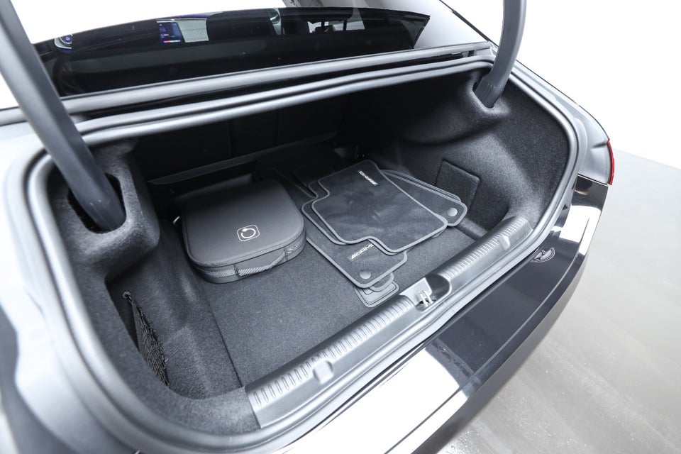 Mercedes EQE350+ AMG Line 4d