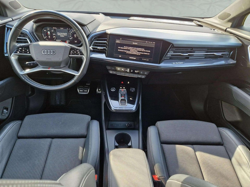 Audi Q4 e-tron 40 Attitude S-line 5d