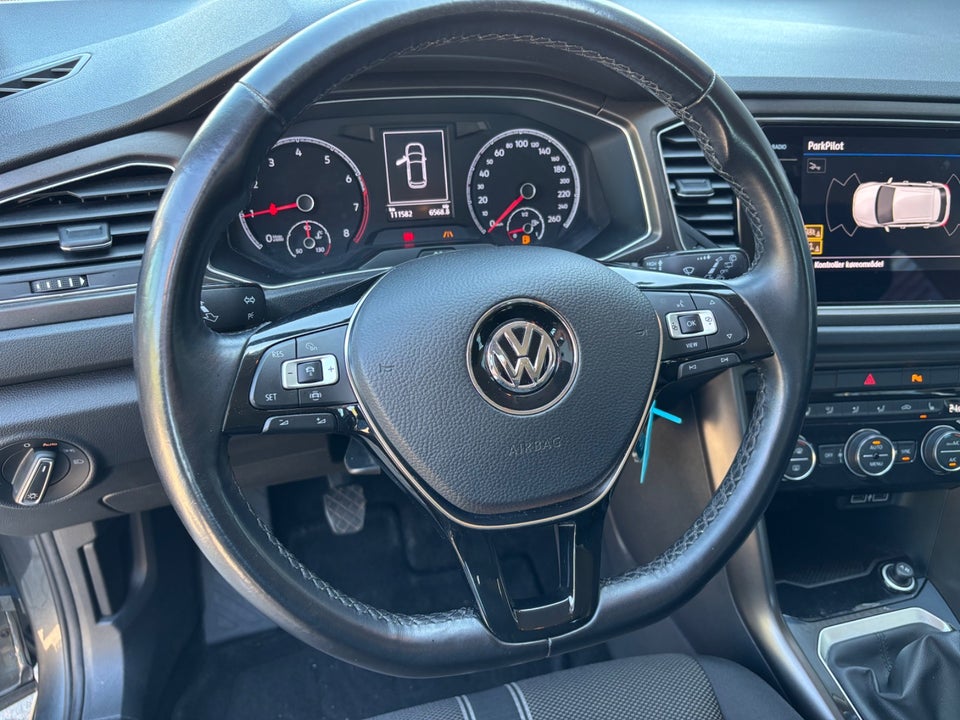 VW T-Roc 1,0 TSi 115 Style 5d