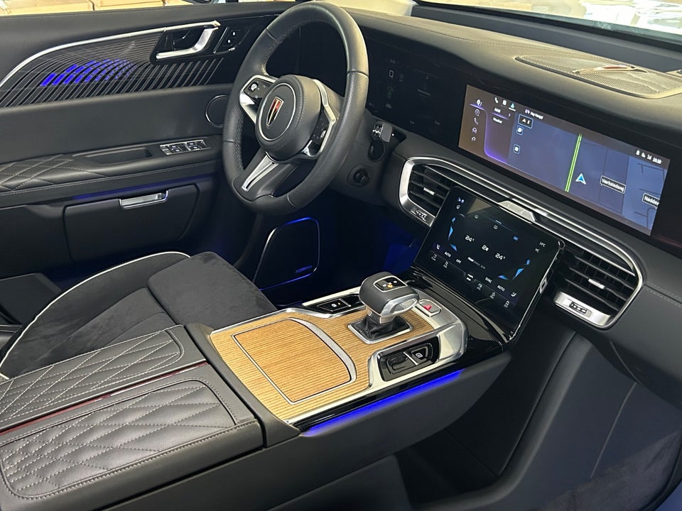 Hongqi E-HS9 99 Premium 5d