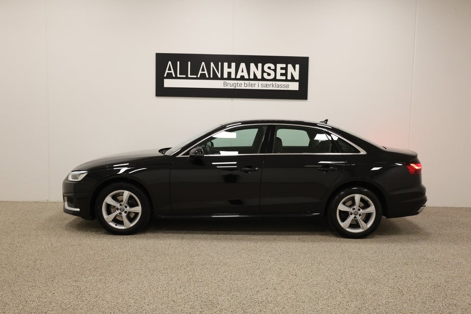 Audi A4 40 TFSi Advanced plus S-tr. 4d
