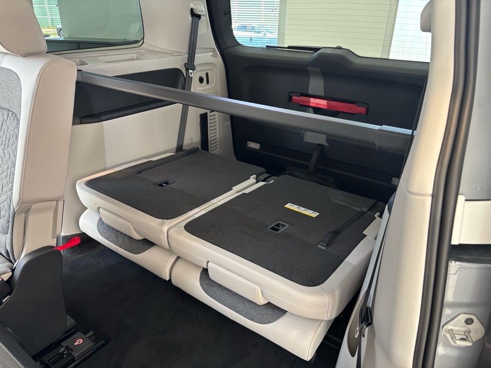 VW ID.Buzz 86 Pro 7prs LWB 5d