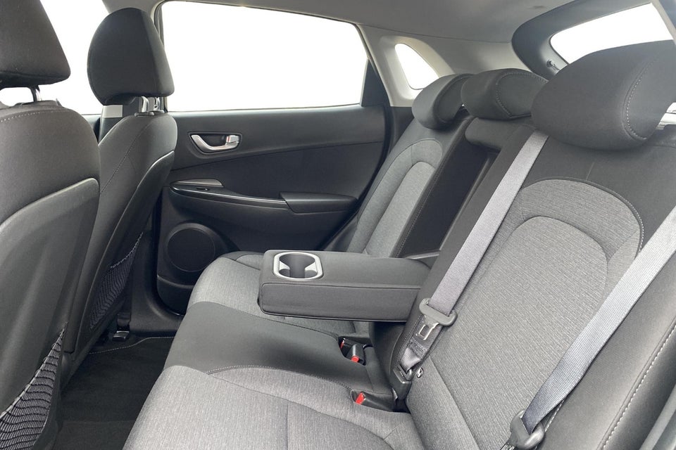 Hyundai Kona 39 EV Select 5d