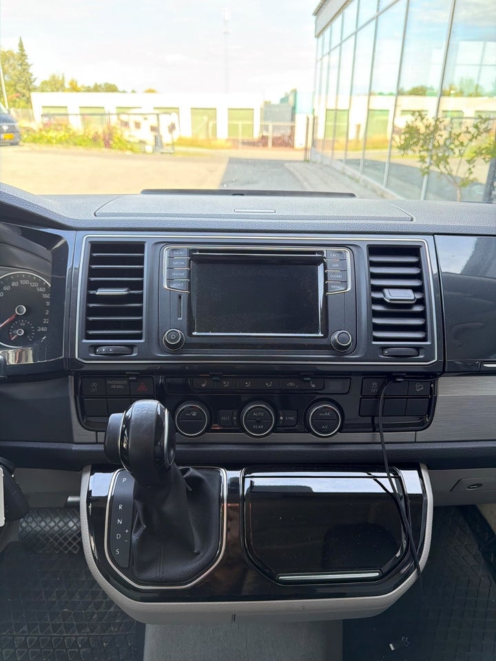 VW California 2,0 TDi 204 Ocean DSG 4Motion 4d