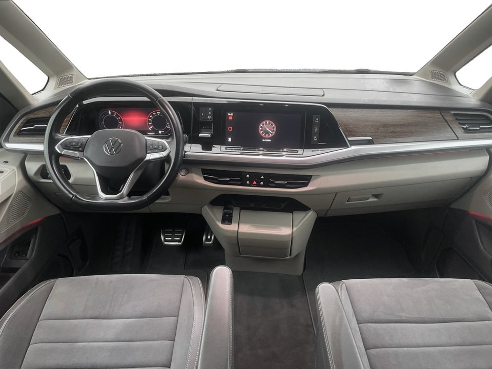 VW Multivan 1,4 eHybrid Style DSG kort