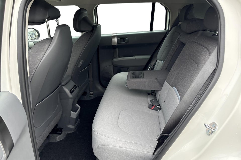 Kia EV3 58 Standard Range Access 5d