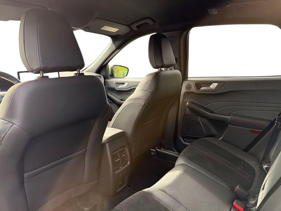 Ford Kuga 2,5 PHEV ST-Line X CVT 5d