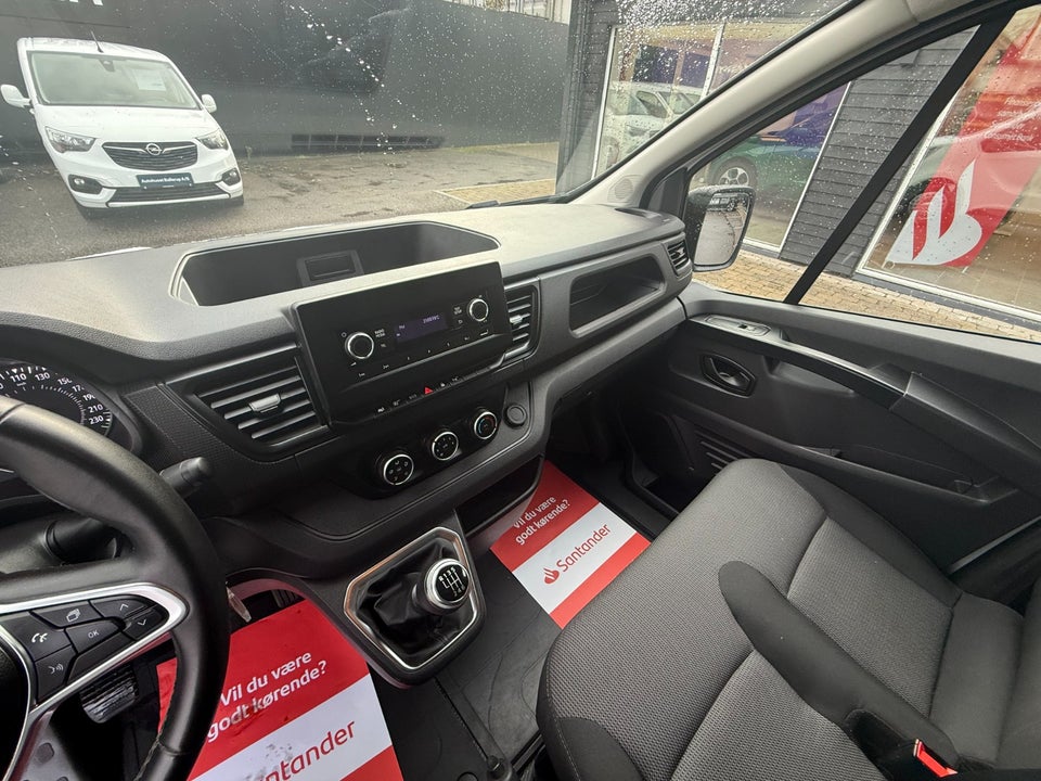 Renault Trafic 2,0 dCi 130 L2H1