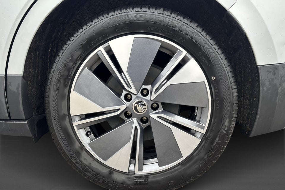 Skoda Enyaq 80 iV Plus 5d