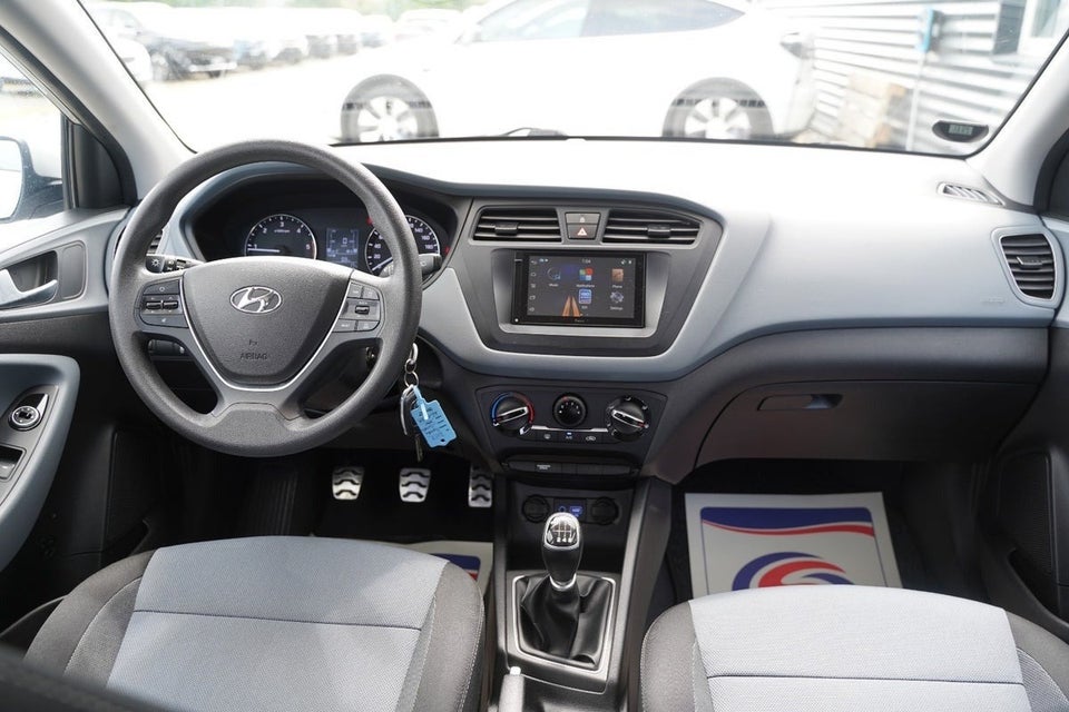 Hyundai i20 Active Cross 1,4 CRDi 90 Life+ 5d