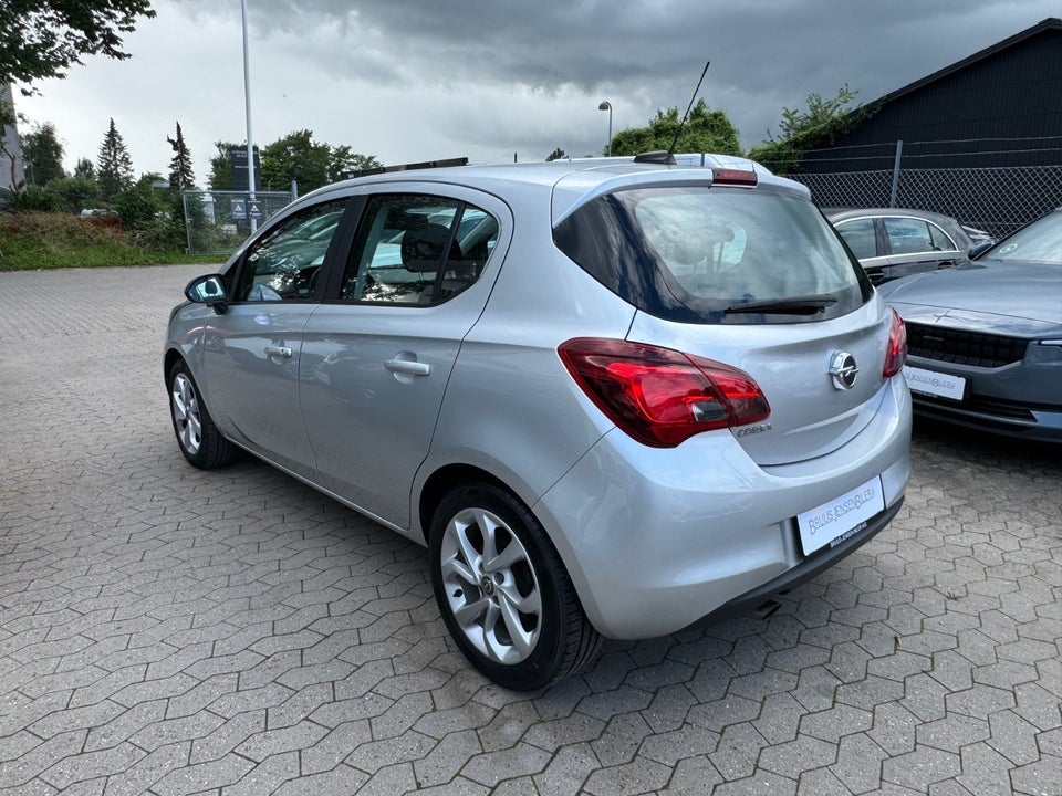 Opel Corsa 1,4 16V Sport 5d