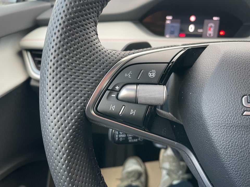 Skoda Elroq 85 iV First Edition 5d