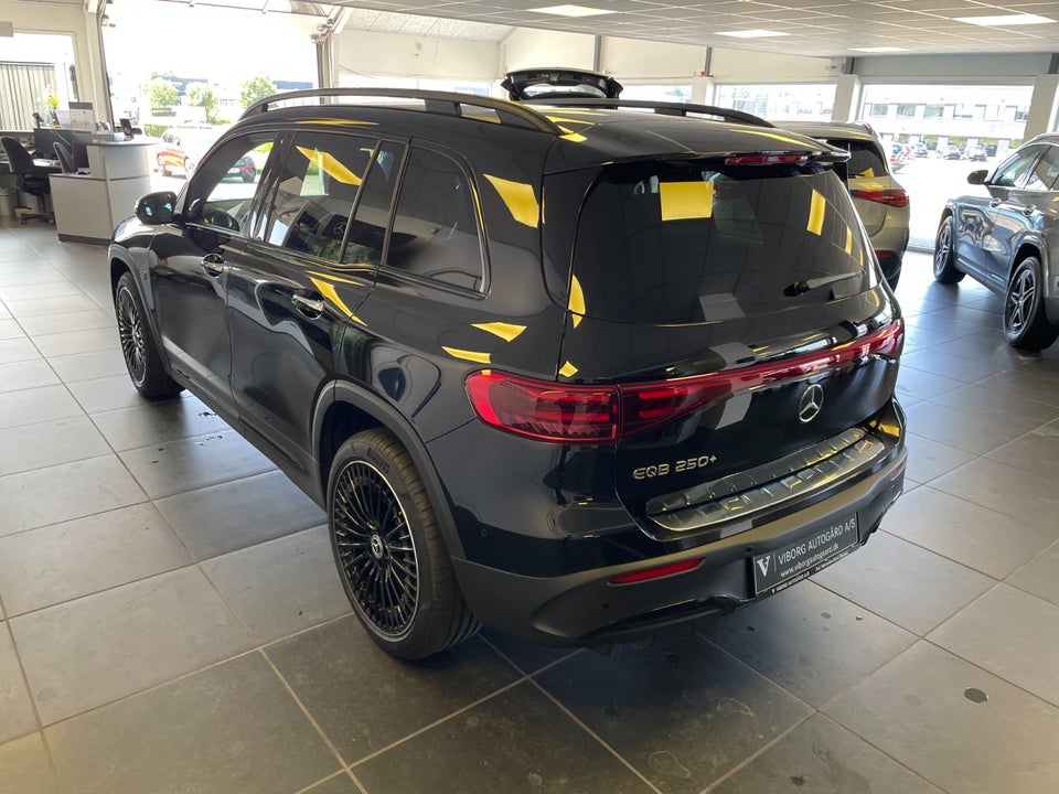 Mercedes EQB250+ AMG Advance Plus 5d