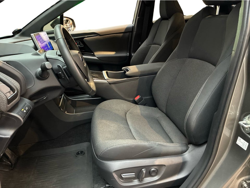 Subaru Solterra 71 Limited 5d