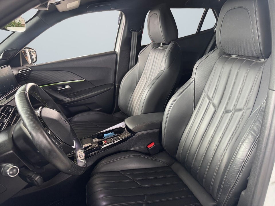 Peugeot e-2008 50 GT Pack 5d