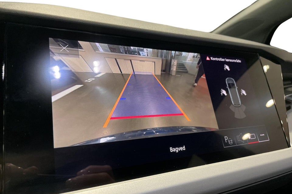 Audi Q4 e-tron 40 Attitude 5d