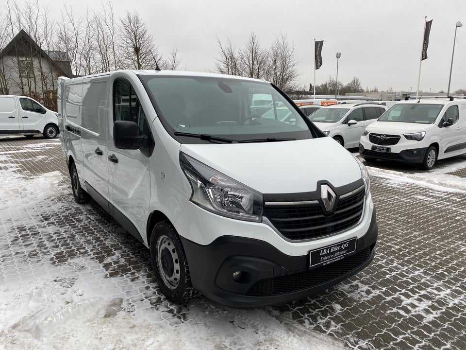 Renault Trafic T29 2,0 dCi 120 L2H1