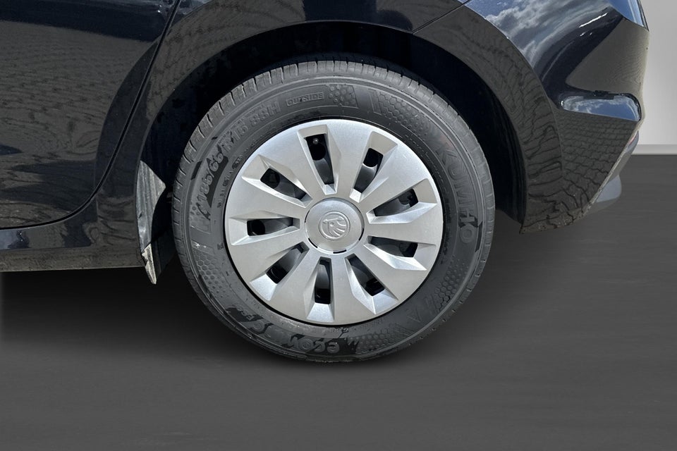 Skoda Fabia 1,0 MPi 80 Essence 5d