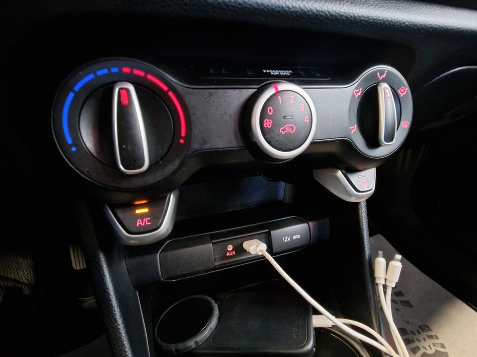 Kia Picanto 1,0 MPi Attraction 5d