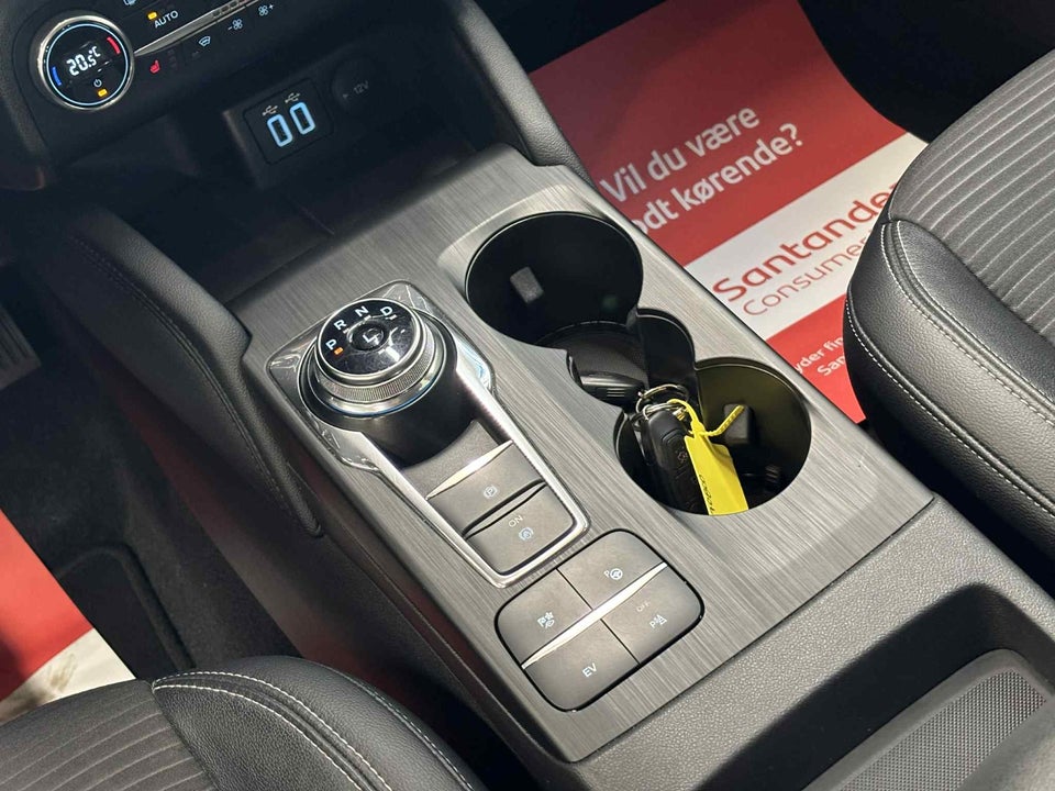 Ford Kuga 2,5 PHEV Titanium X CVT 5d