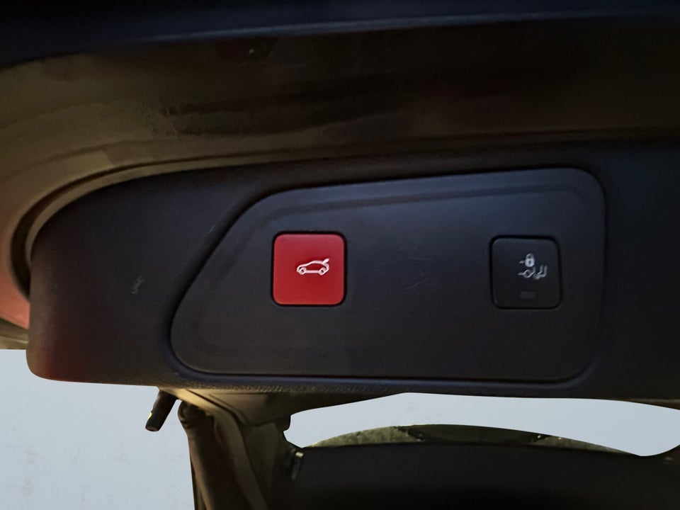 Peugeot 3008 1,6 Hybrid Allure Pack EAT8 5d