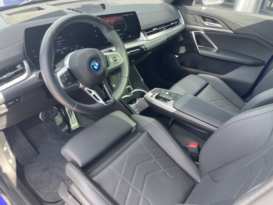 BMW iX2 eDrive20 Fully Charged M-Sport 5d