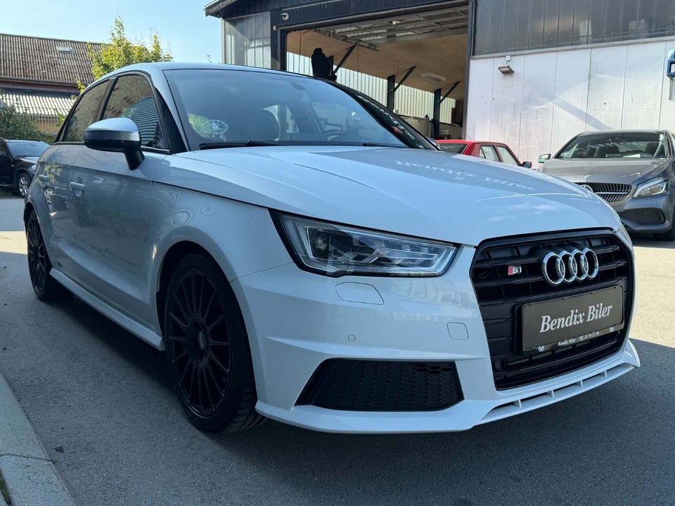 Audi S1 2,0 TFSi Sportback quattro 5d