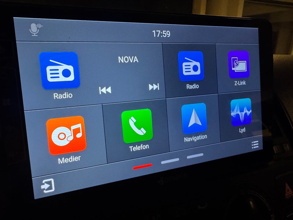 VW Multivan 2,5 TDi 130 Basis 7prs 5d