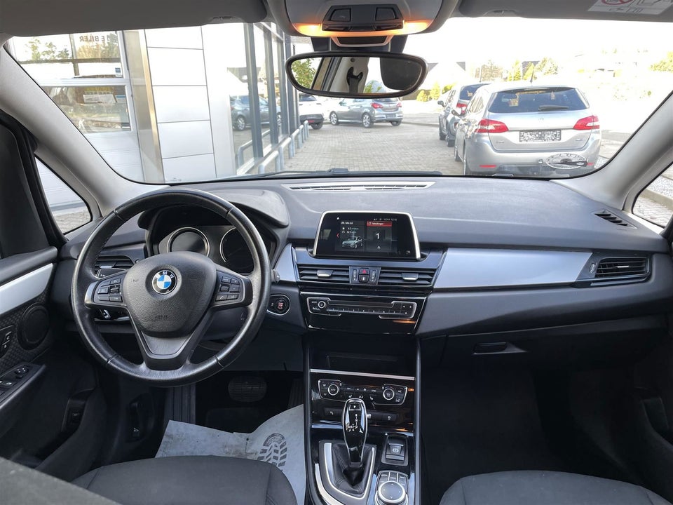 BMW 218d 2,0 Gran Tourer Connected aut. 5d